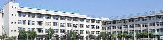 長町中学校　徒歩22分(1747ｍ)