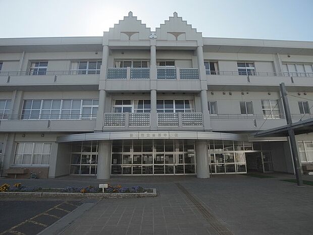 台原中学校　徒歩31分(2410ｍ)