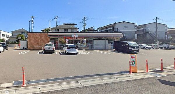 セブンイレブン多賀城下馬店 徒歩6分。 480m