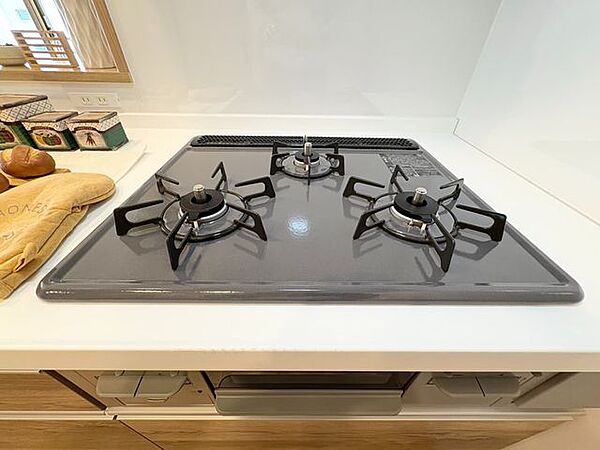 お料理がはかどる3口コンロ付