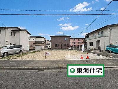 外観:(現地写真)注文住宅が建てられる「建築条件無し土地」お好きなハウスメーカー・選べる外観・自由な間取り!こだわりがたっぷり詰まったお家が建てれますね ^^! 外観:(現地写真)注文住宅が建てられる「建築条件無し土地」お好きなハウスメーカー・選べる外観・自由な間取り!こだわりがたっぷり詰まったお家が建てれますね ^^!