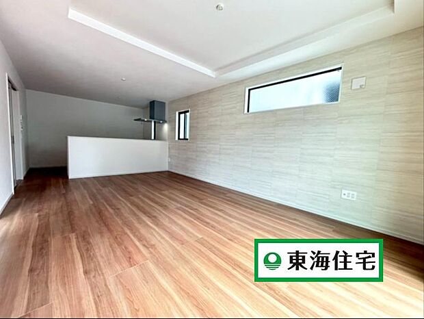 家具レイアウト自在な広々リビング17.7帖！