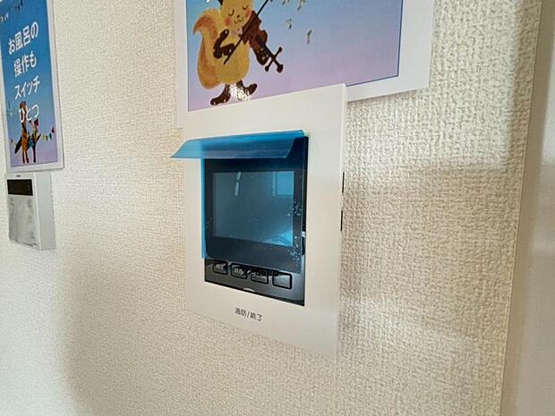 【耐震構造】基礎・土台・柱など接合部ごとに適材適所な耐震金具を選び構造体をしっかりと緊結し、揺れから建物のゆがみや倒壊を防ぎ、住まい全体の耐久性を高めています。