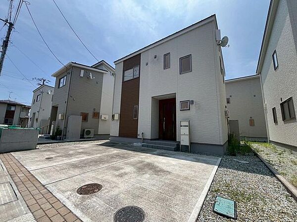 【外観】東四郎丸小学校まで徒歩9分！