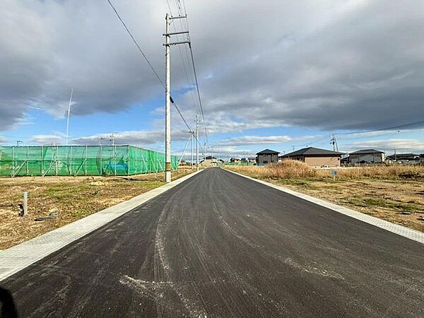 区画2・区画3をまとめた価格・面積になります。東海住宅の建築部門でプランニング可能です！施工例は弊社HPをご覧ください＊・