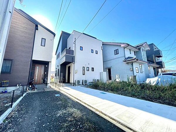 2023年7月築の築浅・ヒノキヤの注文住宅！Ｚ空調（全館空調）搭載のオール電化で設備も充実。