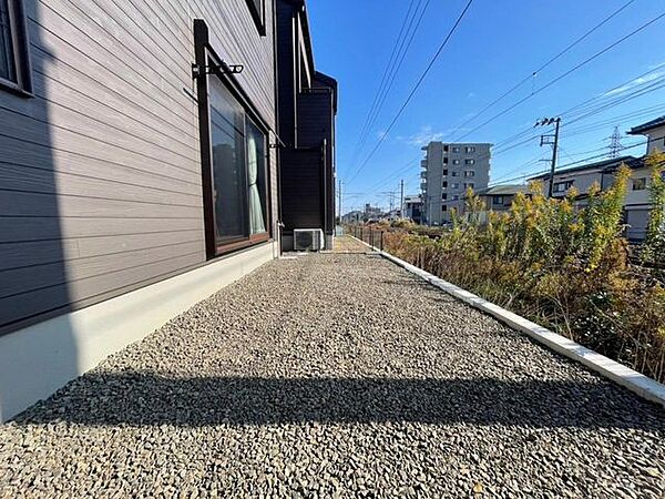 2023年7月築の築浅・ヒノキヤの注文住宅！Ｚ空調（全館空調）搭載のオール電化で設備も充実。
