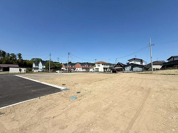 《現地写真》・＊当社建築部門でプランニング可能です！施工例は弊社HPをご覧ください＊・