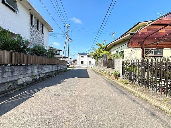 公道幅員約5.0ｍ。