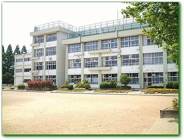 仙台市立燕沢小学校 徒歩4分。 310m