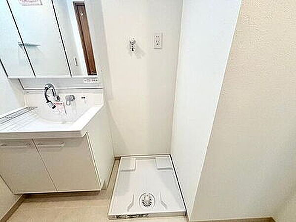 apartment 神奈川県横浜市磯子区磯子3丁目
地図を見る