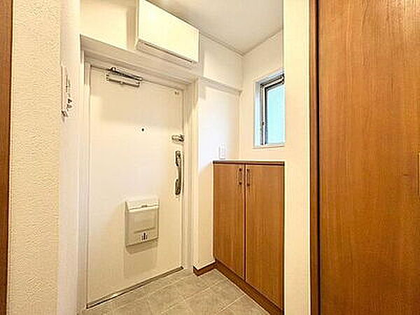 apartment 神奈川県横浜市磯子区磯子3丁目
地図を見る