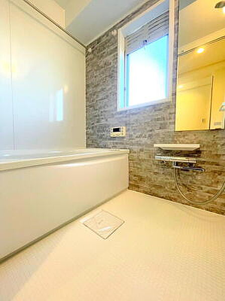 apartment 神奈川県横浜市磯子区磯子3丁目
地図を見る
