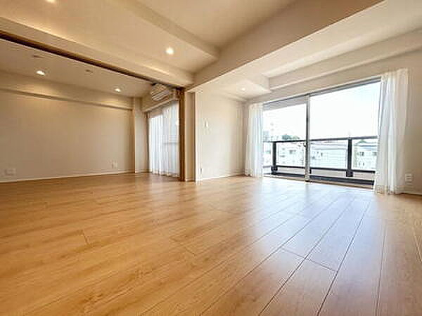 apartment 神奈川県横浜市南区永田台
地図を見る