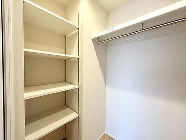 apartment 神奈川県横浜市南区永田台
地図を見る