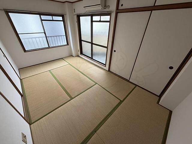 寝室