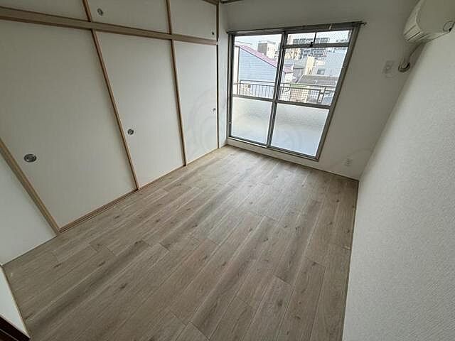 寝室