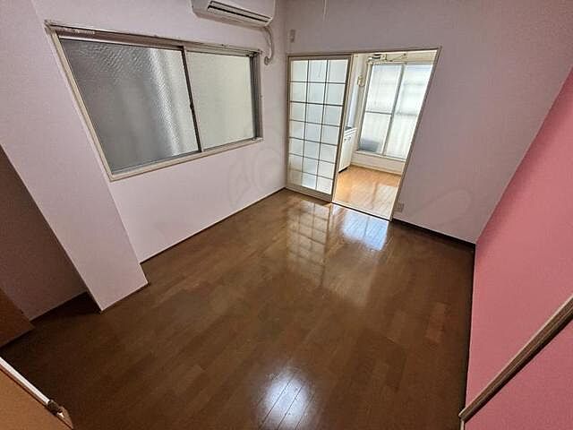 寝室