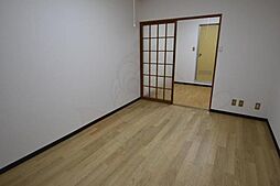 ベルノ成育 3階1DKのリビング/ダイニング