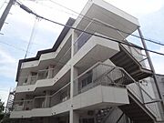 蛍池駅より徒歩11分 2階 築40年の賃貸物件