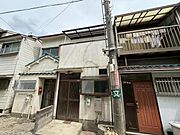 蛍池駅より徒歩9分 1階 築60年11ヶ月の賃貸物件