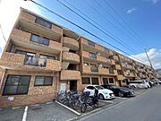 アヴィタシヨン岡町 3階 築37年8ヶ月の賃貸物件