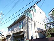 豊中駅より徒歩7分 3階 築52年の賃貸物件