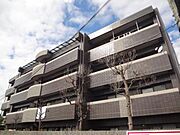 岡町駅より徒歩12分 3階 築30年4ヶ月の賃貸物件