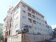 蛍池駅より徒歩2分 5階 築48年の賃貸物件