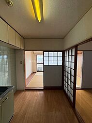 ダイアナマンション 403 4階2Kのリビング/ダイニング