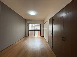 ラフォーレ13番館 205 2階1Kのリビング/ダイニング