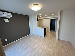 JR東海道・山陽本線 明石駅 バス21分 日向前停下車 徒歩6分の賃貸アパート 1階1LDKのリビング/ダイニング