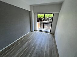 阪急神戸本線 塚口駅 徒歩5分の賃貸マンション 1階2DKのリビング/ダイニング