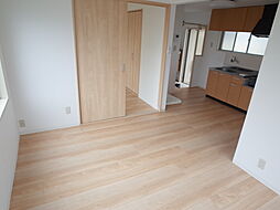 神戸市西神・山手線 湊川公園駅 徒歩17分の賃貸マンション 1階1LDKのリビング/ダイニング