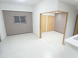 JR東海道・山陽本線 三ノ宮駅 徒歩11分の賃貸マンション 4階2LDKのリビング/ダイニング