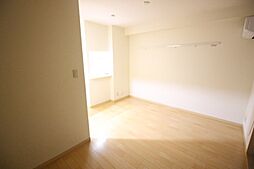 阪神本線 今津駅 徒歩4分の賃貸アパート 1階ワンルームのリビング/ダイニング