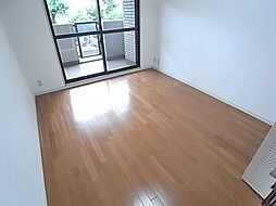 JR福知山線 伊丹駅 徒歩1分の賃貸マンション 3階1Kのリビング/ダイニング