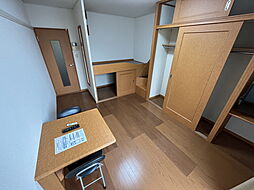 JR東海道・山陽本線 大久保駅 徒歩13分の賃貸アパート 3階1Kのリビング/ダイニング