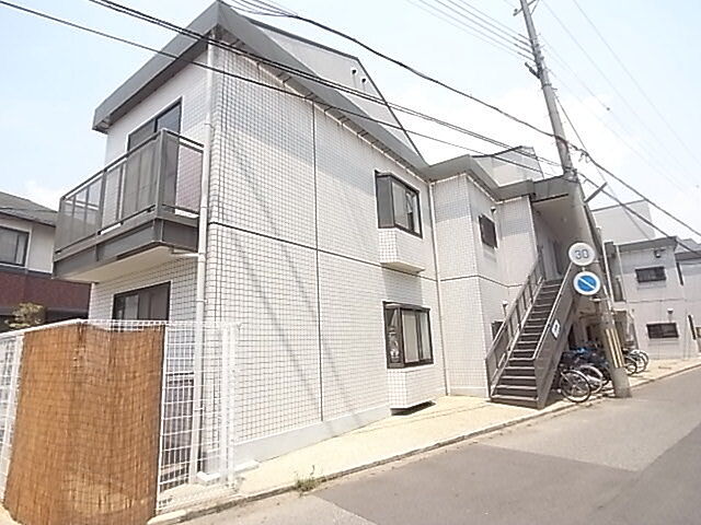 5 / 18