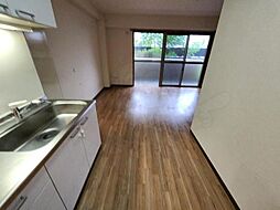 WIZ PLAISAR 若王寺 108 1階2LDKのリビング/ダイニング