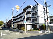 園田駅より徒歩19分 築41年7ヶ月 4階建の賃貸物件