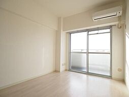 チェスターハウス川口 7階3DKのリビング/ダイニング