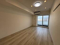 リブリ・Grande VII