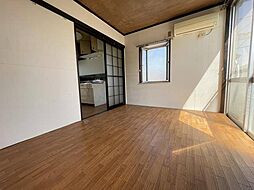 ハウス滝山 2階1Kのリビング/ダイニング