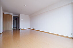 シャインヒルIII 3階2LDKのリビング/ダイニング