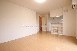 エスペランスII 2階1LDKのリビング/ダイニング