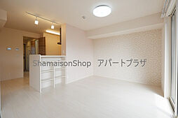 エミネンスIII 2階1LDKのリビング/ダイニング