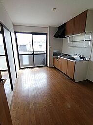 ディアコート 202 2階2DKのリビング/ダイニング