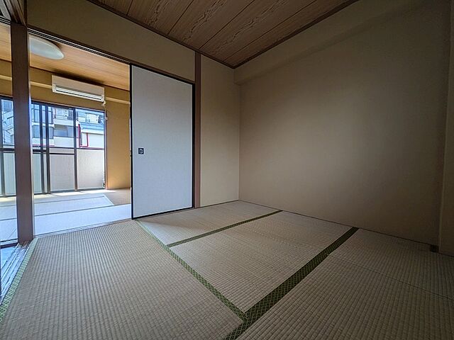 寝室