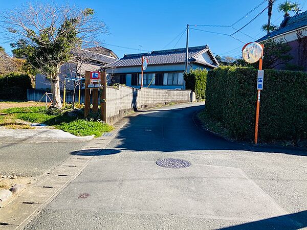 周辺を拡大表示